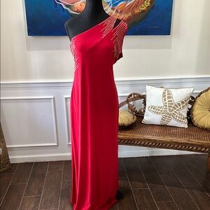 Guess Red One-Shoulder Cocktail Gown